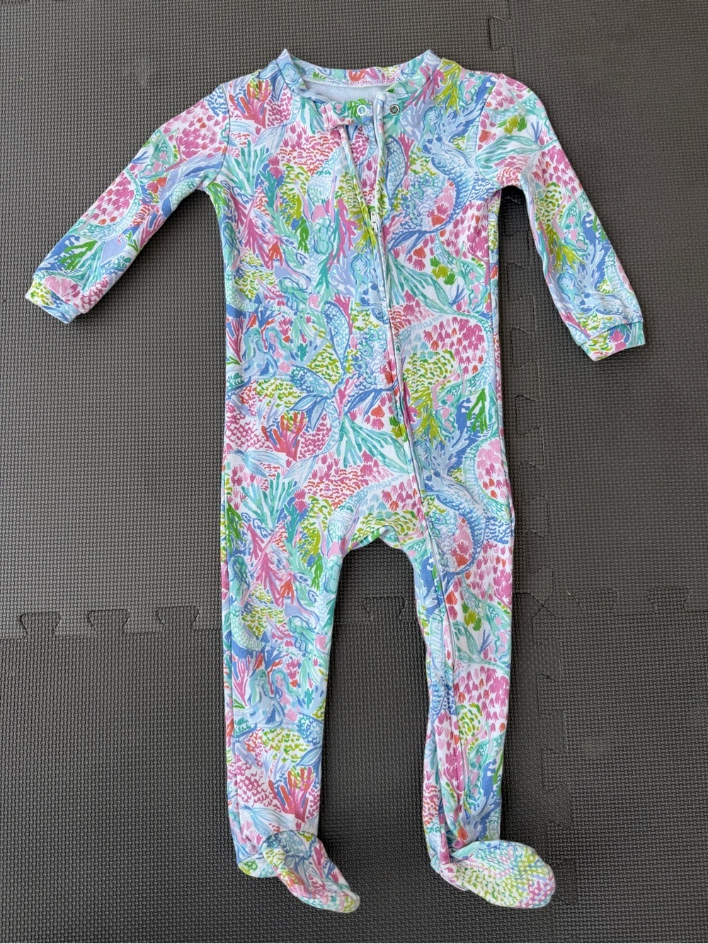 Lilly Pulitzer One-Piece in Multicolor Coral Print